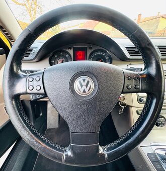 Volkswagen Pasát Variant 2,0 TDI kombi 9/2007,,103 KW,NAVI - 14