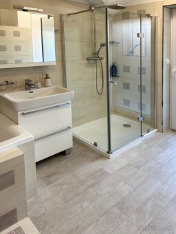 Prenajmem luxusný byt v priamom centre Topoľčian - 14