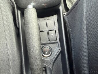 Toyota Yaris 1.5 VVT-iE Active - 14