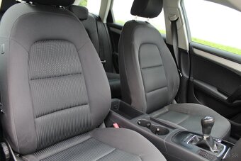 Audi A4 b8 2.0 TDI combi - 14