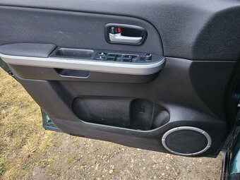 Predam Suzuki grand vitara 1.9 ddis - 14