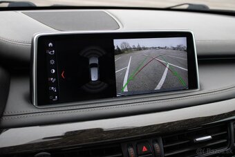 BMW X5 xDrive30d M-Packet 190kw AT/8 2018 - 14