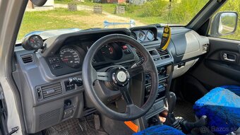 Mitsubishi Pajero 2.5 TD 4x4 TOP STAV  - 14
