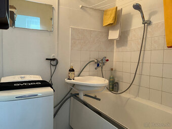 Prenájom 3-izbového bytu s lodžiou • 76 m² - 14