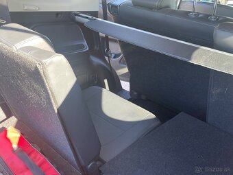 Mitsubishi Outlander 4x4 benzin automat SK 7 miest 2019 - 14