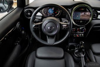 Mini Cooper Clubman 1.5T, 100 kW, automat, 2023 - 14