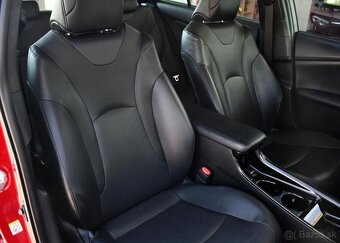 Toyota Prius 1,8 VVT-i PHEV Lounge 72 kw - 14