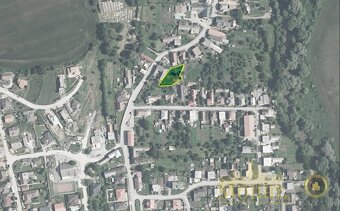 Stavebný pozemok Beniakovce - všetky IS - 14