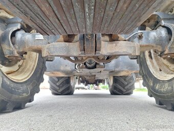 NEW HOLLAND T8010 4X4 - 14