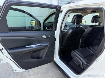 Fiat Freemont 4x4 7miestne 2.0 multijet 125kw Diesel - 14