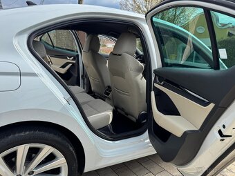 Škoda Octavia 1.4tsi Hybrid 68 900km, Nezávislé kúrenie - 14