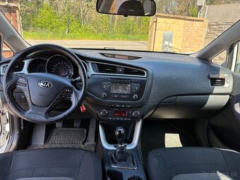Kia Ceed SW 1.6 GDI Gold - 14