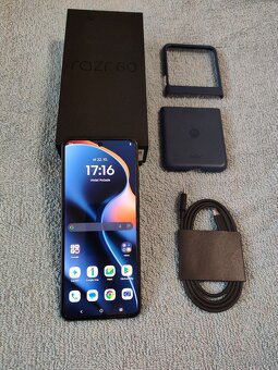 Motorola Razr 60 Pantone Gibraltar Sea 256GB,8GB RAM, - 14