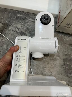 Bosch mum 4875EU kuchynský robot 600w - 14