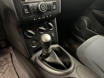 Nissan Qashqai 1.5 dCi - 14
