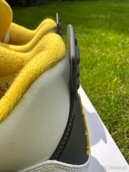 Tenisky Air Jordan 4 Retro EUR 44 - 14