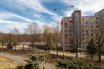 Prenájom 2-izbového bytu – Titogradská ulica, sídlisko KVP - 14
