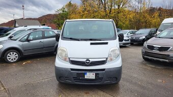Opel Vivaro 2.0 Dci model 2010 - 14