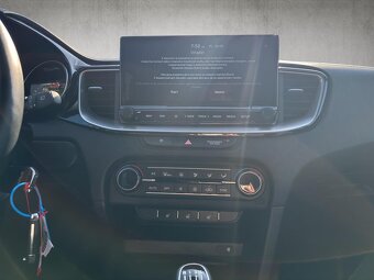 Kia XCeed 1,5 T-GDI M6 Gold - 14