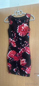 Každé saty 10 eur - 14