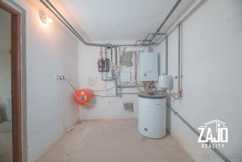 VEĽKÝ 7 IZBOVÝ RD – SOBLAHOV PRI TRENČÍNE - 14