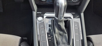 Volkswagen Passat Variant 2.0 TDI BMT R-Line Highline DSG - 14