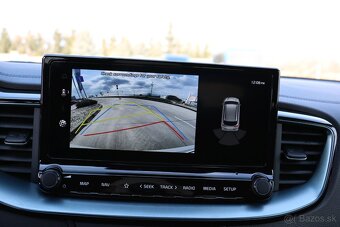 Kia Ceed SW 1.5 T-GDi Sport NEW - 14