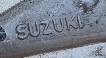 alu  kolesá   SUZUKI - 14