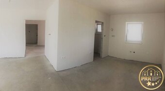 NOVOSTAVBY RD+ pozemok od 519m2 vo V.Chlievanoch pri Bánovci - 14