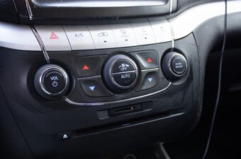 Fiat Freemont z roku 2014 - 14