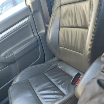 Volkswagen Golf V 1.9 TDI 77 kW, manuál, ročník 2007 - 14