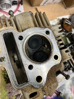 Servis a oprava motoriek, štvorkoliek, záhradnej techniky - 14