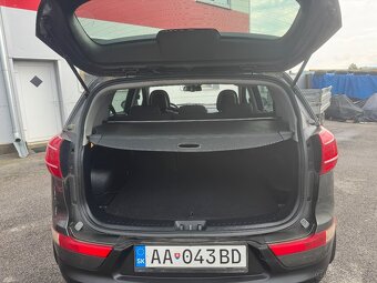 Kia Sportage 2.0 CRDi AWD - 14