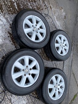 Predam 2 x sadu original VW Touareg 7P - 14