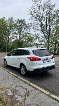 Ford Focus 1.0 eco boost - 14