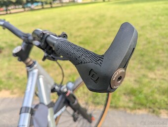 Custom horský bicykel z úplne nových komponentov - 14