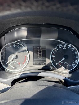 Škoda Octavia 2.0 TDI DSG combi - 14
