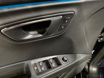 Seat Leon 2,0 TDI 135KW 4x4 2017 DSG Pano Full-LED XPERIENCE - 14