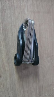 Predám doplnky na bicykel, všetko spolu - 14
