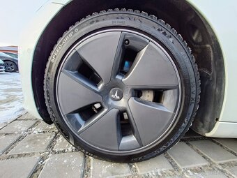 Tesla Model 3 2021 Long Range Dual Motor 366 kW - 14