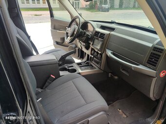 Jeep Cherokee KK  2.8 CRDI, 147kw, AT 5, 4x4 r.v 2011 - 14
