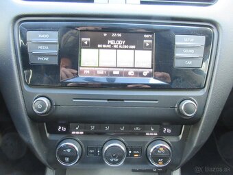 Škoda Octavia Combi 1.6 TDI Ambition DSG - 14