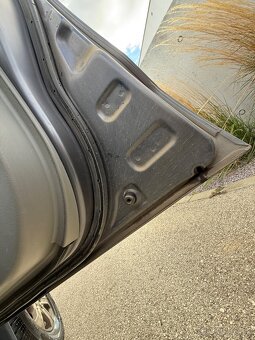 TOYOTA HILUX 2.5D 4X4 + UZÁVIERKA ZAD. DIFERENCIÁLU - 14