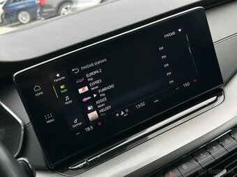 Škoda Octavia Combi 2.0 TDi DSG, r.v.: 2021 - 14