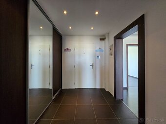 4-izb. „pražský“ byt, Tokajícka ul., 92 m2, 6-m LO, upravený - 14