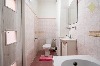 Na prenajom kompletne zariadený 2 izbový byt s balkónom - 14