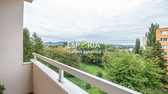 Pekný, zrekonštruovaný, moderný 2i byt s lódžiou na predaj - 14