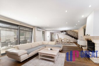 Na predaj exkluzívny rodinný dom s bazénom, SENICA - 14