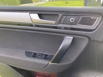 Predam VW Touareg 4.0, V6, 193 kW - 14