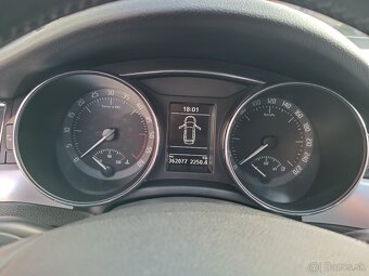 2012 Škoda Superb 2.0 TDI 125kW DSG automat - 14